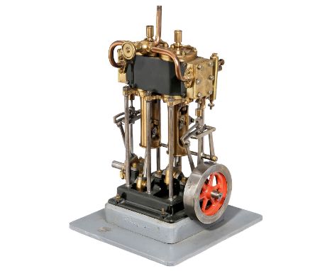 Präzisionsmodell einer stehenden Zweizylinder-Dampfmaschine, um 1960Zwillingsdampfmaschine, hergestellt aus Messing, polierte