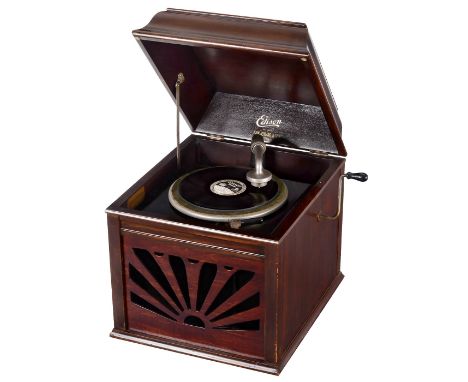 Edison Diamond Disc Phonograph, um 1925Modell L-35, Nr. 1023, Tischgerät, mahagonifarben lackiertes Gehäuse, Maße 46 x 53 x 4