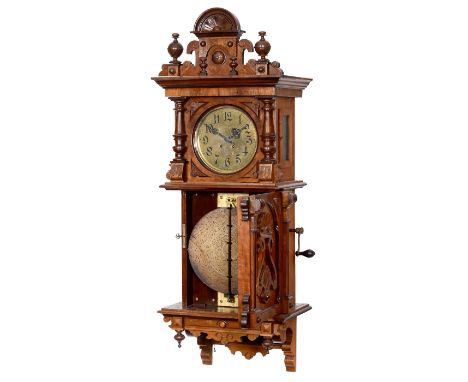 Symphonion-Wanduhr Nr. 25R, um 1895Symphonion Musikwerke, Leipzig. Für Blechplatten mit 30 cm Ø, 84 Töne in 2 "Sublime Harmon