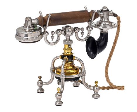 Skelett-Telephon "L.M. Ericsson: The Spider", 1904Modell CG 1100, vernickeltes Metall, Gabel mit Schalter, Anschlüsse auf der