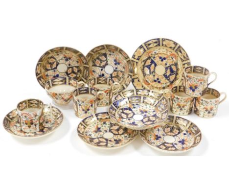 A group of 19thC Derby Imari pattern tea wares, to include coffee cans, cup and saucers, two side plates, and a serving plate