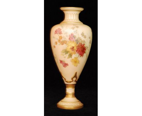 A late 19th Century Royal Worcester blush ivory shape 1738 pedestal vase decorated with sprays of flowers and foliage with mo