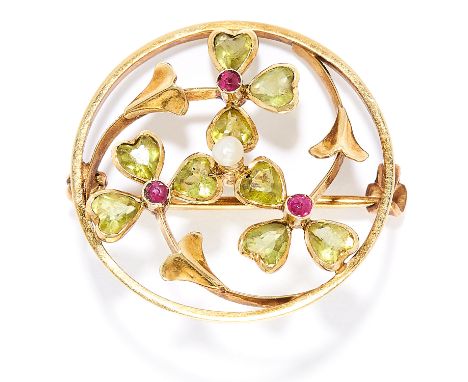 ANTIQUE PERIDOT, RUBY AND PEARL BROOCH in 15ct yellow gold, in clover motif set with heart cut peridot, round cut rubies and 