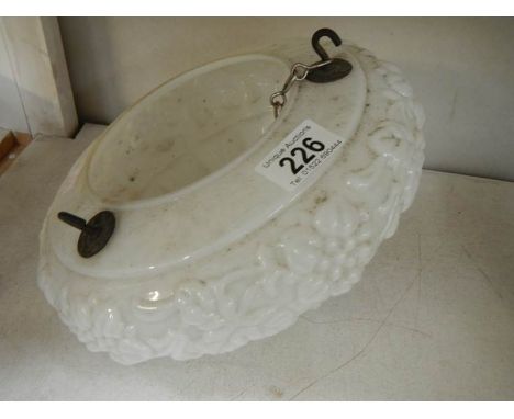 An uplighter lamp shade