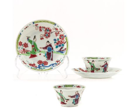 Including 2 cups and 2 saucers, depicting garden scene with Chinese figures and animals, 18th Century, saucers are 11 cm. in 