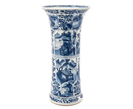 Floral decor, marked with double ring and sacred fungus, 34 cm. tall, restored.