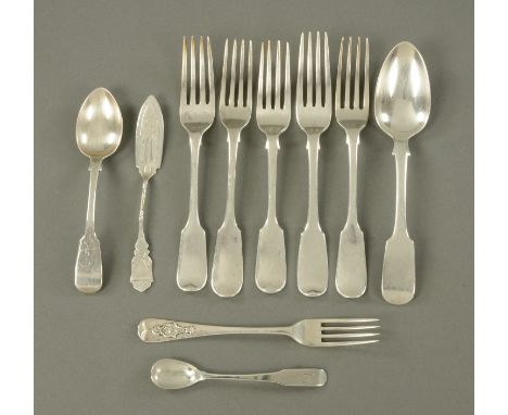 Mixed silver flatware, including five Fiddle pattern forks, dessert spoon, teaspoon, mustard spoon and butter knife, various 