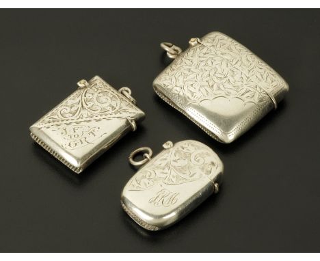 Three silver Vesta cases, Chester 1900 maker E.J. Trevitt & Sons, Birmingham 1904 maker Samuel M. Levi, and Birmingham 1911 m