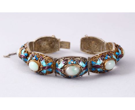 A GOOD CHINESE 19TH CENTURY GILT SILVER FILIGREE, ENAMEL AND WHITE JADE BRACELET, 19cm open.