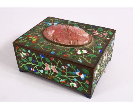 A GOOD CHINESE QING DYNASTY BRONZE, ENAMEL AND ROSE QUARTZ INLAID BOX, the box with a carved inset jade or quarts stone, with