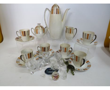 Vintage Burleigh Ware Coffee set plus a selection of Crystal Animals. See photos.