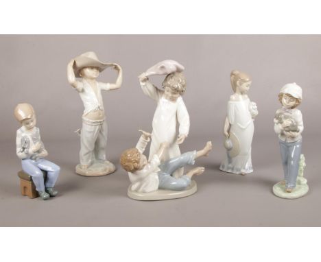 Five Nao by Lladro figurines. 28cm height.  
