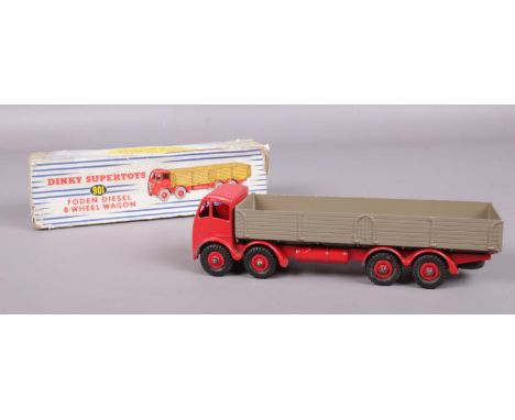 Dinky Supertoys 901 Foden diesel 8 wheel wagon. (boxed)  