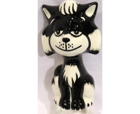 Lorna Bailey cat, Doze, H: 13 cm. No cracks, chips or visible restoration. P&amp;P Group 1 (£14+VAT for the first lot and £1+