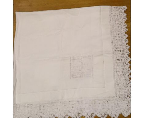 White tablecloth with Swastika motif, 133 x 133 cm.P&amp;P Group 1 (£14+VAT for the first lot and £1+VAT for subsequent lots)