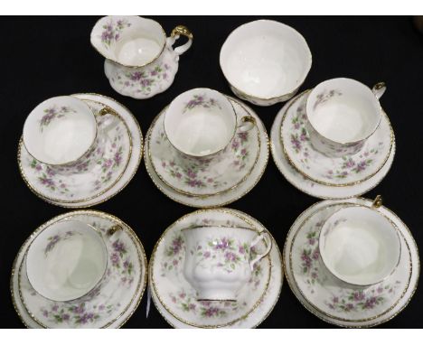 Paragon Malandi pattern floral and gilt tea set. (20) No chips, cracks or visible restoration. P&amp;P Group 3 (£25+VAT for t