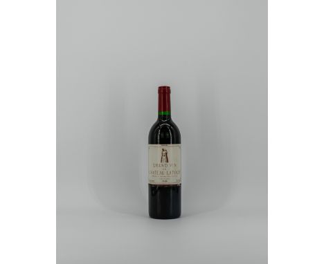 Name: LatourVintage: 1986Klassifizierung: 1er Grand Cru ClasseAnzahl der Flaschen: 1Flaschengröße: Flasche (0,75l)Geographisc