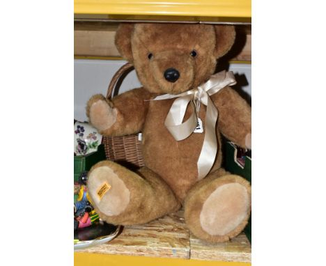 A MODERN MERRYTHOUGHT TEDDY BEAR AND SUNDRY ITEMS, teddy is fully jointed with golden fur, lighter pads and Merrythought labe