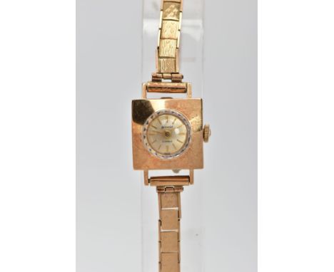 A LADYS 9CT GOLD 'ACCURIST' WRISTWATCH, hand wound movement, round gold dial signed 'Accurist, 21 jewels', baton markers, gol