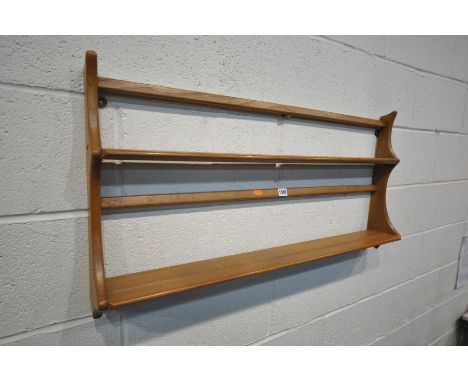 AN ERCOL BLONDE ELM PLATE RACK