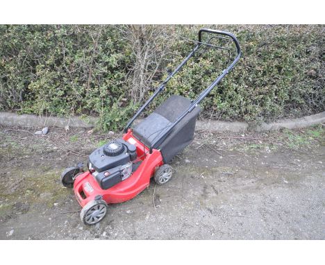 A MOUNTFIELD SP414 SELF PROPELLED PETROL LAWN MOWER with a RS100 100cc engine and grassbox (engine pulls freely and starts, p