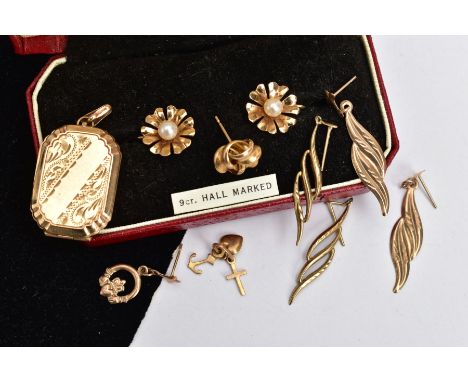A PAIR OF 9CT GOLD EARRINGS AND A SELECTION OF YELLOW METAL JEWELLERY, a pair of floral earrings set with a cultured pearl, f