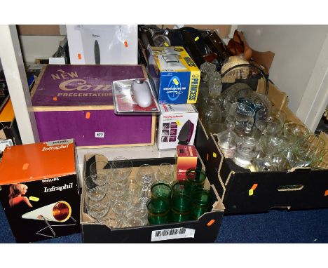 SIX BOXES AND LOOSE SUNDRY ITEM etc, to include a boxed Swan, 8 litre water heater, boxed two portion slow cooker, boxed Phil