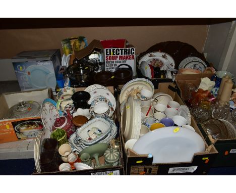 FIVE BOXES AND LOOSE CERAMICS AND GLASS ETC, to include Wedgwood green jasperware, Royal Doulton 'My Valentine' year plates 1