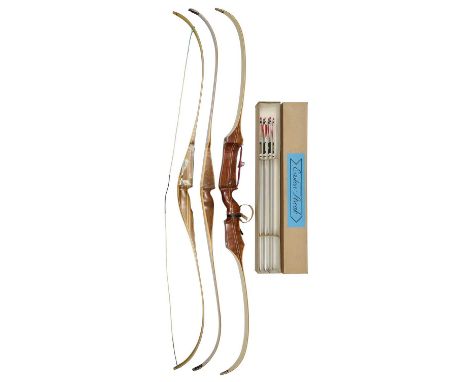 TWENTY MARKSMAN ARCHERY RECURVE BOWS AND FIVE BOXES OF ARROWS, 20TH CENTURY including seven Olympic TS4 bows, one left-handed