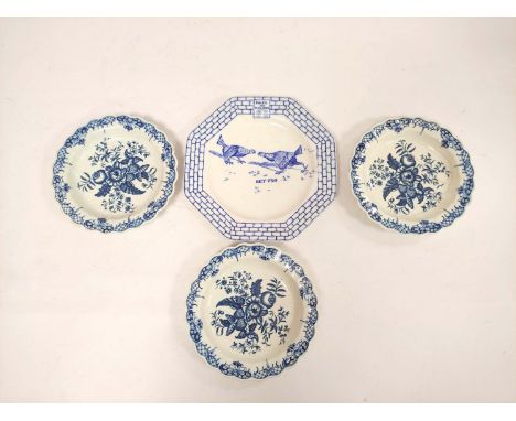 Three matching Caughley porcelain "Pine Cone" pattern dessert plates, circa 1780, fluted with lobed rim and transfer undergla