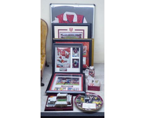 Arsenal themed collectables: to include a signed, framed shirt; a tankard; framed tributes to legendary players and stadium t