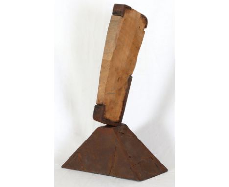 FRANZ BERNHARD   Neuhäuser/Böhmen 1934 - 2013 Jockgrim/Pfalz: Büste K. 3 Varianten der Maquette K. Holz mit genagelten Eisenb
