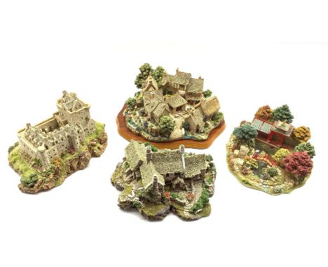 Three Lilliput Lane limited edition models 'Reflections of Jade' No.2819/3950 with certificate, 'Chipping Combe' No.1879/3000