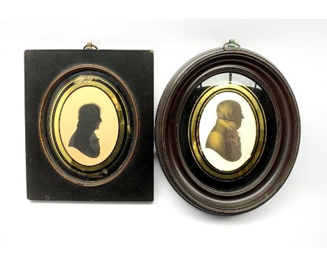 John Miers (1758-1801) Silhouette portrait of a gentleman with verre eglomise slip and trade label to the reverse 11cm x 8.5c