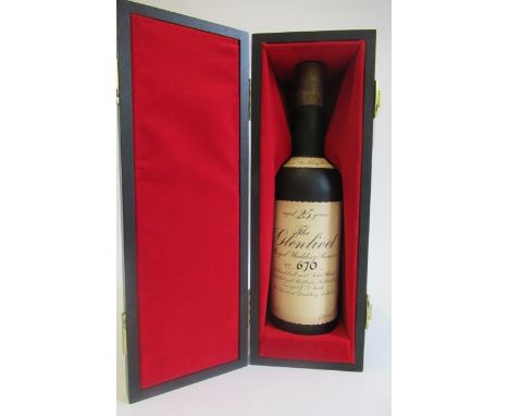 One bottle Glenlivet 25yr old Royal Wedding Reserve, unblended all malt scotch whisky, 43%, boxedCondition good
