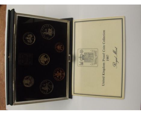 Royal Mint cased proof coin set 1987