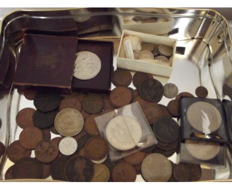 Coin collection to include a £5 coin