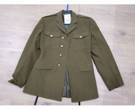 MANS ARMY UNIFORM JACKET, HEIGHT 176, CHEST 104, WAIST 88