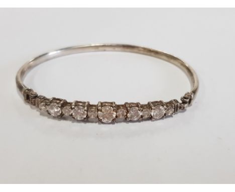 SILVER BANGLE SET WITH WHITE STONES 14.8G GROSS