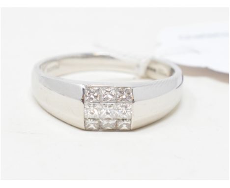 A Pravins 18ct white gold and diamond ring 