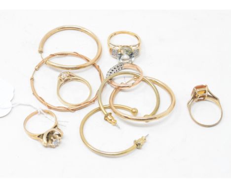 A 9ct gold dress ring, four other dress rings, and assorted earrings 