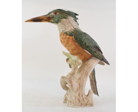 A Goebel Kingfisher, and seven other Goebel birds (8) 