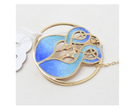 A 9ct gold and enamel brooch, decorated birds 