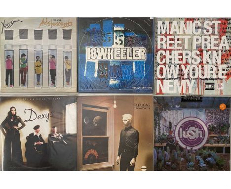 PUNK / WAVE / COOL / SYNTH - LP COLLECTION. A collection of approx 33 x (mostly) LPs. Artists/ Titles include Manic Street Pr