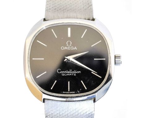 An Omega Constellation Quartz wristwatch, An Omega Constellation Quartz wristwatch, cal. 1330 signed quartz movement, within 