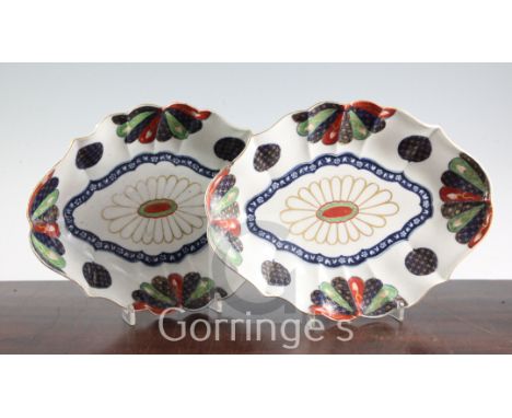 A pair of Worcester Old Japan Fan pattern lozenge shaped dishes, c.1770-5, decorated in underglaze blue and enamel colours, p