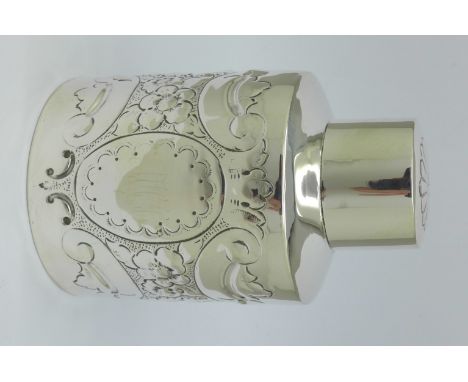 A silver caddy, Birmingham 1907, 62g