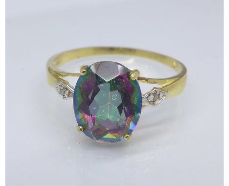 A 9ct gold and mystic topaz ring, 1.5g, O