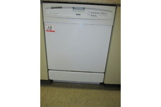 KENMORE WHITE ULTRA WASH QUIET GUARD STANDARD DISH WASHER