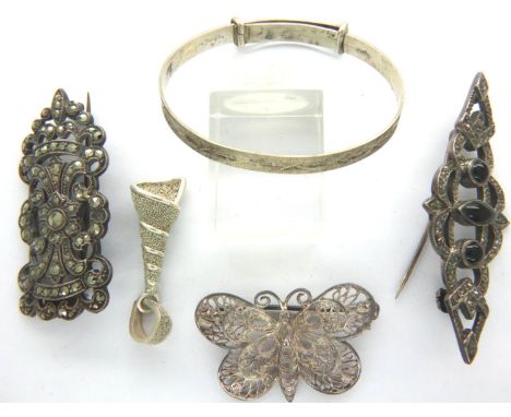 Collection of mixed 925 silver and white metal jewellery, largest brooch L: 50 mm, combined 24g. P&amp;P Group 1 (£14+VAT for